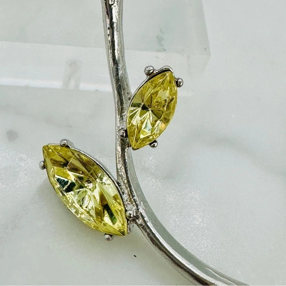 Vintage Cala Lilly Brooch Pin Blue Green AB Rhinestone Petals Yellow Gem Leaves